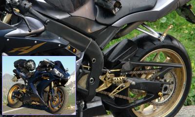 Klick für Originalgröße :ENUMA-ZVX-gold-Kette_Yamaha-YZF-R1_Schneider.jpg