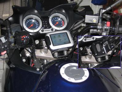 Klick für Originalgröße :TomTom-Go-Halterung_SUZUKI-DL1000V-Strom_Walter.jpg